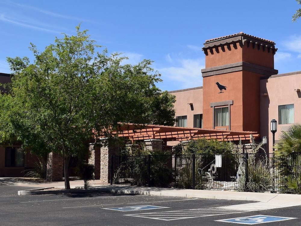 Grand Hotel, A Baymont By Wyndham Tombstone