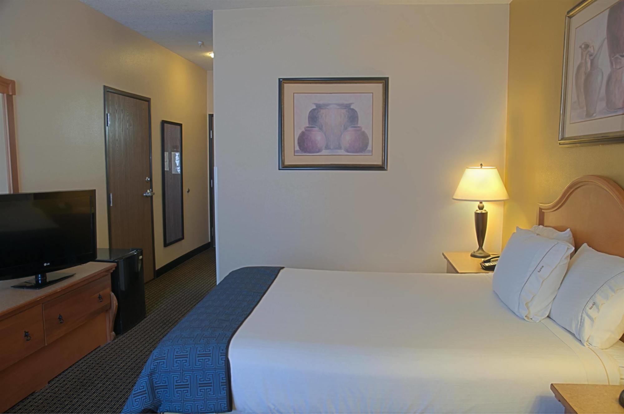 Hotel Grand Hotel, A Baymont By Wyndham Tombstone