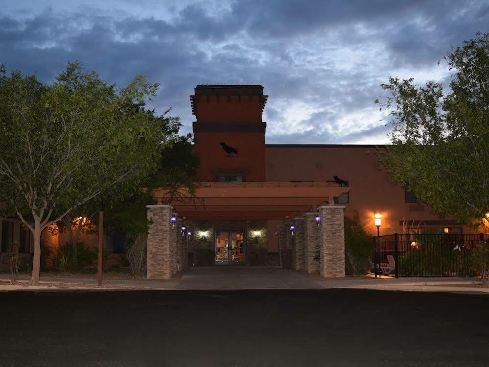 Hotel Grand Hotel, A Baymont By Wyndham