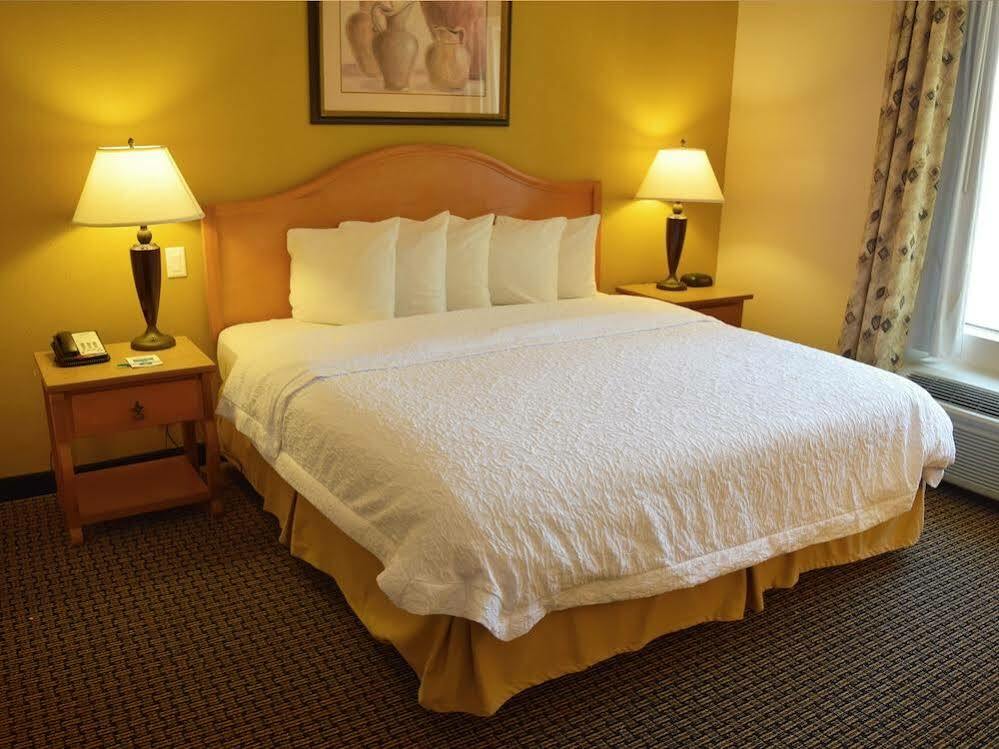 Grand Hotel, A Baymont By Wyndham Tombstone