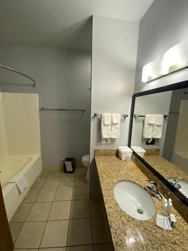 Grand Hotel, A Baymont By Wyndham Hotel 4*